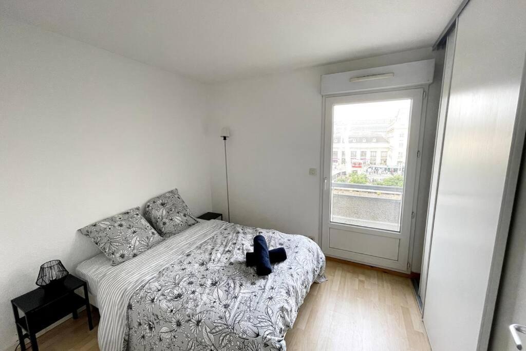 Duplex Moderne Proche De Toutes Commodites Bordeaux Luaran gambar